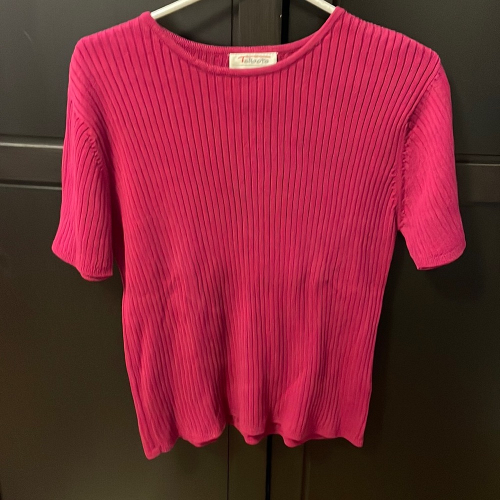 Talbots womens cherry red short sleeve sweater size petite L. 100 percent cotton